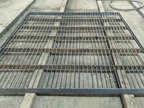 熱鍍鋅鴿舍地網